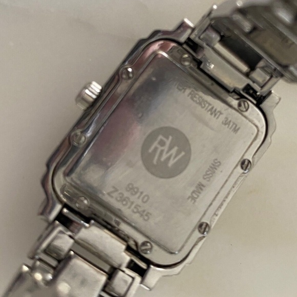 RAYMOND WEIL Saxo Stainless Steel Silver Dial Women's Watch 9910S-2 - Picture 3 of 7